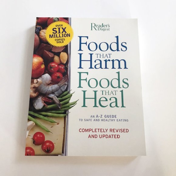 Foods That Harm Foods That Heal - A-Z Guide to Safe and Healthy Eating Softcover - Picture 2 of 7
